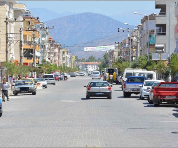 dalaman town, market takes place on thursdays